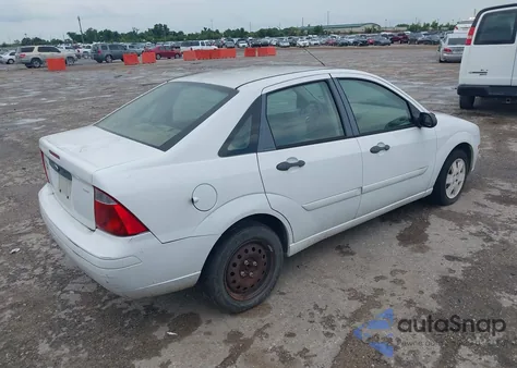 2007 Ford Focus S/Se/Ses from USA, damaged, VIN 1FAHP34N17W138083